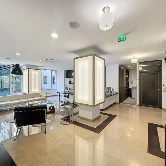 Bureau privé 43 m² 10 postes Coworking Avenue Ingres Paris 75016 - photo 7