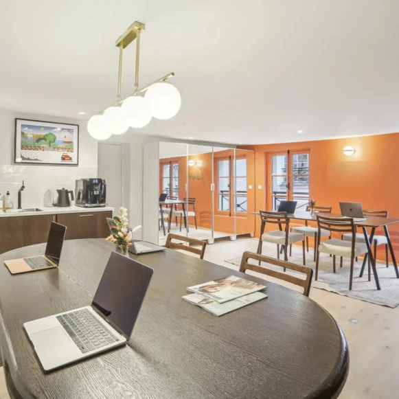 Espace indépendant 100 m² 16 postes Location bureau Rue du Sentier Paris 75002 - photo 2