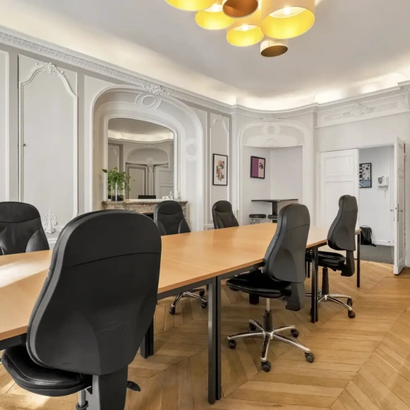 Bureau privé 50 m² 12 postes Coworking Rue d'Antin Paris 75002 - photo 1