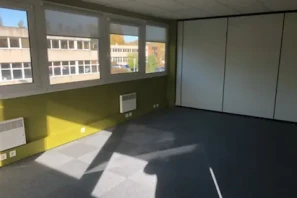 Bureau privé - 91570 - 64 postes - 16000€