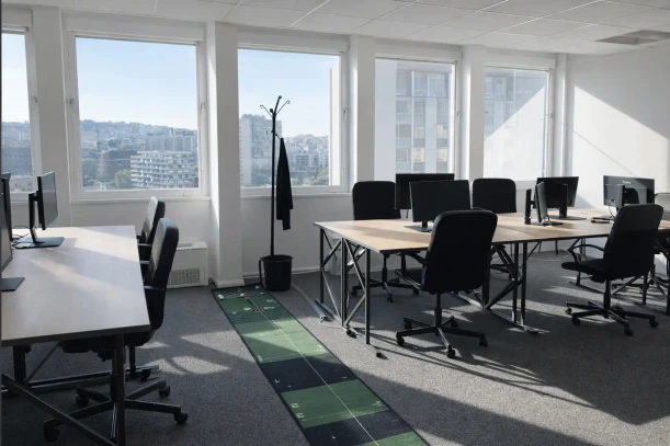 Bureau privé - 92110 - 12 postes - 2260€