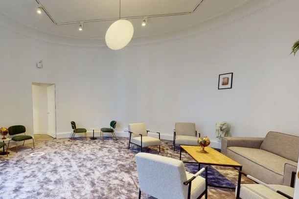 Espace indépendant - 75008 - 35 postes - 19500€