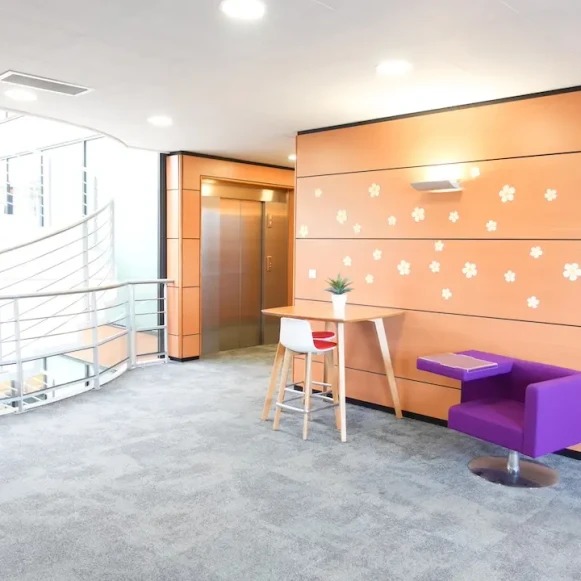 Open Space  5 postes Coworking Rue Vieux Faubourg Lille 59800 - photo 9