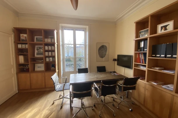 Espace indépendant - 44000 - 7 postes - 2100€