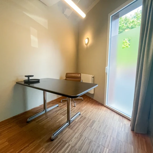 Espace indépendant 108 m² 8 postes Coworking Avenue de Flandre Wasquehal 59290 - photo 4