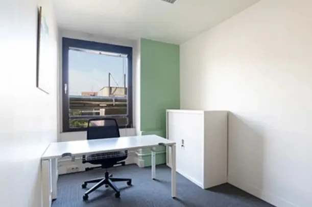Bureau privé - 67000 - 3 postes - 1560€