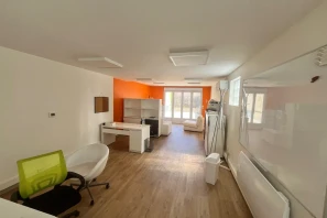 Bureau privé - 92000 - 6 postes - 1600€