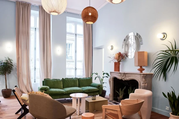 Bureau privé - 75008 - 14 postes - 12460€