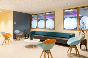 Bureau privé - 01000 - 4 postes - 950€