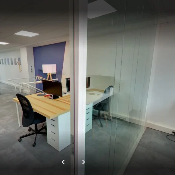Bureau privé 70 m² 14 postes Coworking Rue de Charenton Paris 75012 - photo 1