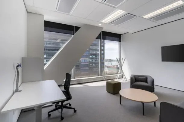 Bureau privé - 93160 - 4 postes - 931€