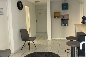 Bureau privé - 68300 - 2 postes - 450€