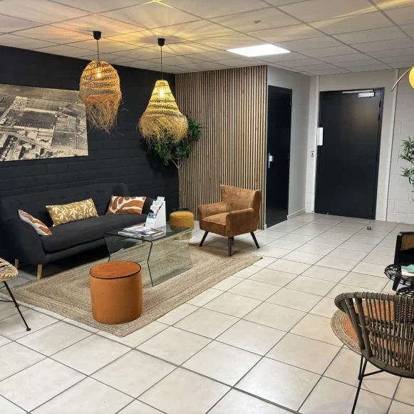 Bureau privé 22 m² 3 postes Coworking Rue Louis Armand Tourcoing 59200 - photo 5