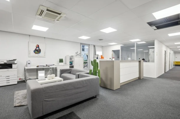 Bureau privé - 78140 - 4 postes - 792€