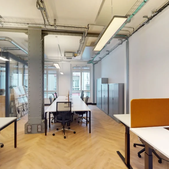 Espace indépendant 101 m² 22 postes Location bureau Rue des Petits Hôtels Paris 75010 - photo 7
