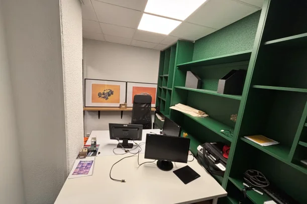 Bureau privé - 75008 - 2 postes - 1000€