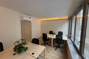 Bureau privé - 92120 - 7 postes - 3850€