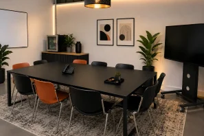 Open Space - 75010 - 6 postes - 350€