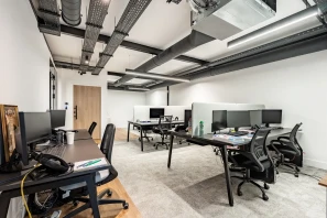 Bureau privé - 94300 - 12 postes - 5160€