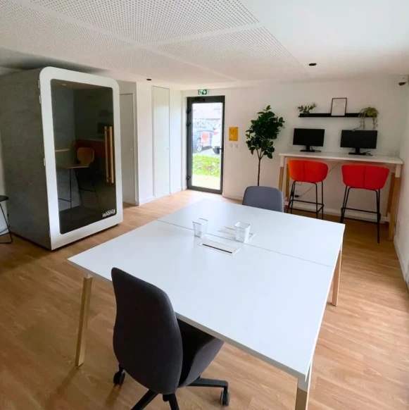 Open Space  4 postes Location bureau Route de la Chapelle Amancy 74800 - photo 1