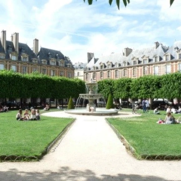 Bureau privé 24 m² 3 postes Coworking Rue Saint-Antoine Paris 75004 - photo 12