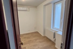 Bureau privé - 94300 - 2 postes - 960€