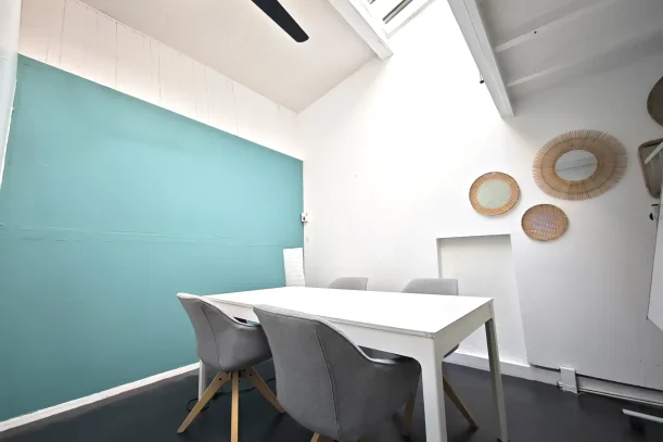 Bureau privé - 75004 - 4 postes - 2950€