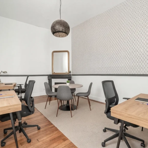 Espace indépendant 120 m² 20 postes Location bureau Rue de Magdebourg Paris 75016 - photo 2