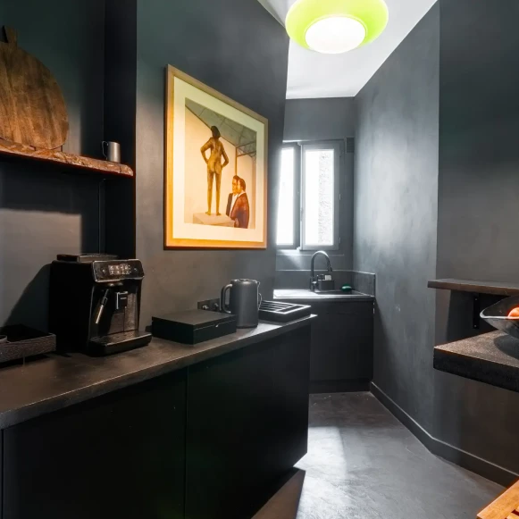 Bureau privé 27 m² 6 postes Location bureau Rue de Turbigo Paris 75003 - photo 2