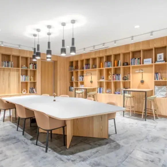 Bureau privé 6 m² 1 poste Location bureau Rue René Descartes Aix-en-Provence 13290 - photo 1