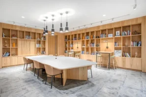 Bureau privé - 13290 - 10 postes - 2600€