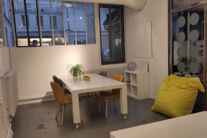 Bureau privé - 75003 - 10 postes - 3100€