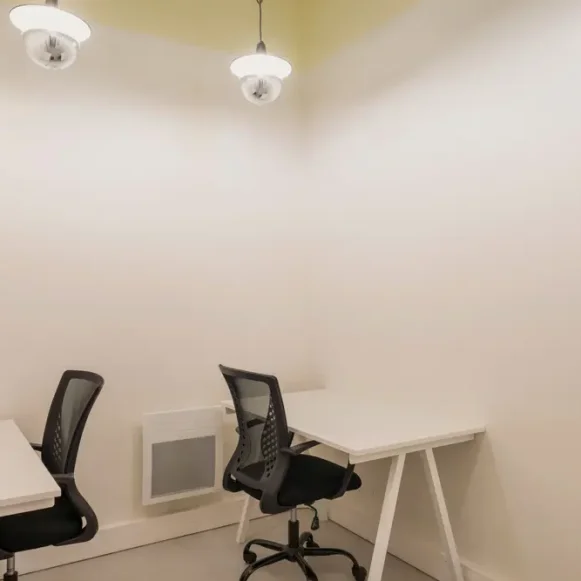 Bureau privé 10 m² 2 postes Coworking Rue Marcadet Paris 75018 - photo 9