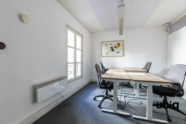 Bureau privé - 75009 - 4 postes - 1800€