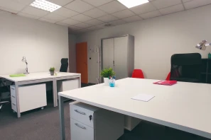 Bureau privé - 31300 - 4 postes - 925€