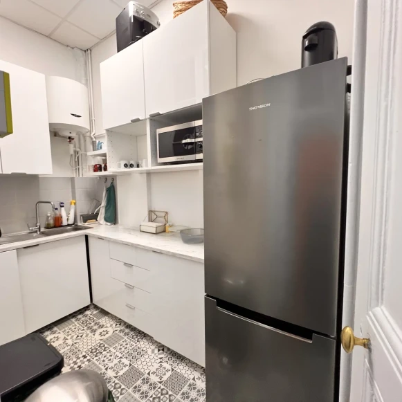 Bureau privé 23 m² 4 postes Coworking Avenue de l'Opéra Paris 75001 - photo 7