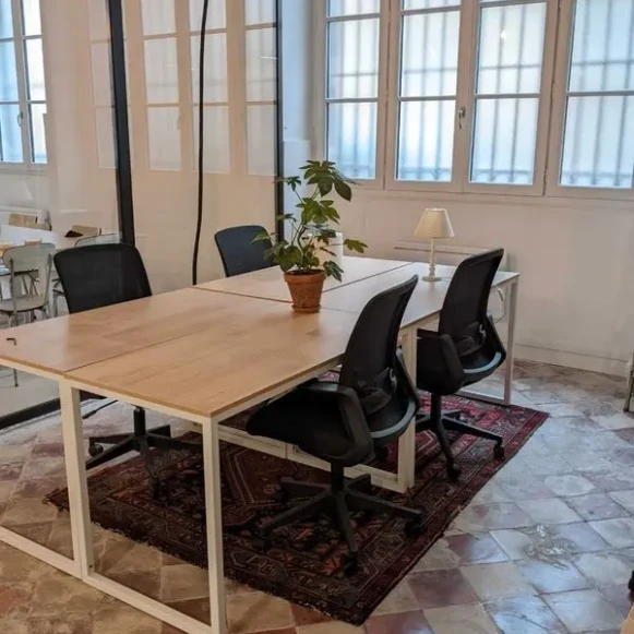 Bureau privé 14 m² 3 postes Location bureau Rue Mandron Bordeaux 33000 - photo 2