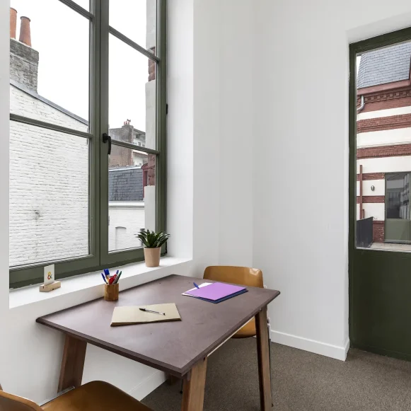 Open Space  34 postes Coworking Rue Léon Gambetta Lille 59000 - photo 8