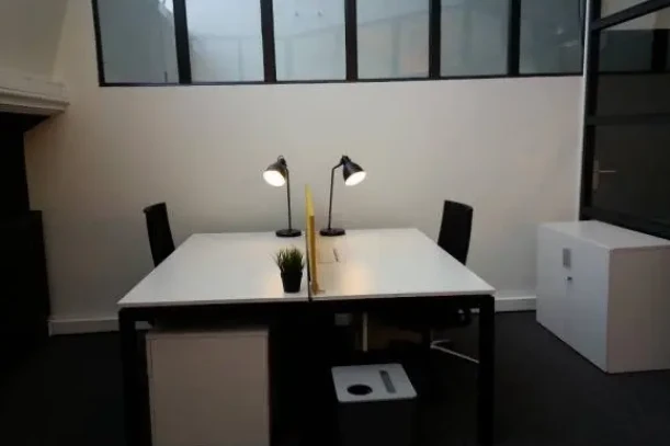 Bureau privé - 59100 - 3 postes - 559€