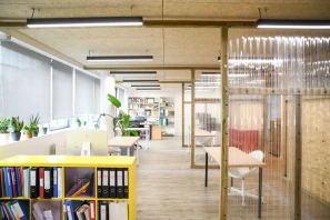 Open Space - 94200 - 4 postes - 260€