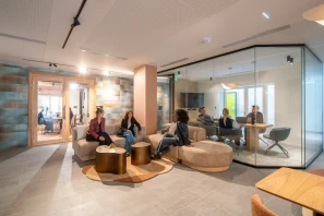 Bureau privé - 75010 - 60 postes - 39000€