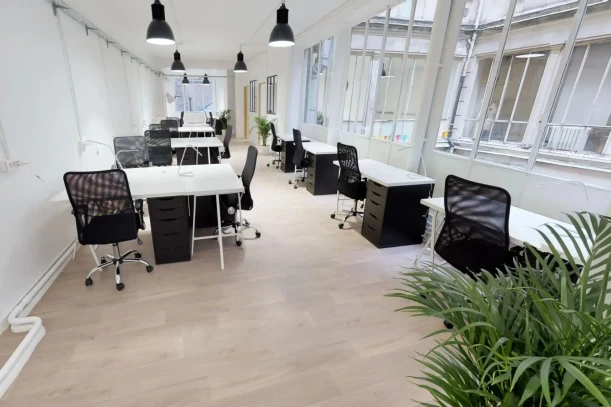 Espace indépendant - 75010 - 40 postes - 16000€