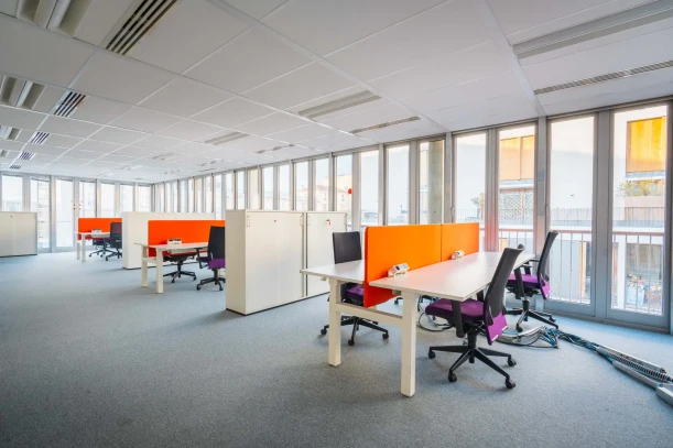 Bureau privé - 75020 - 5 postes - 2565€