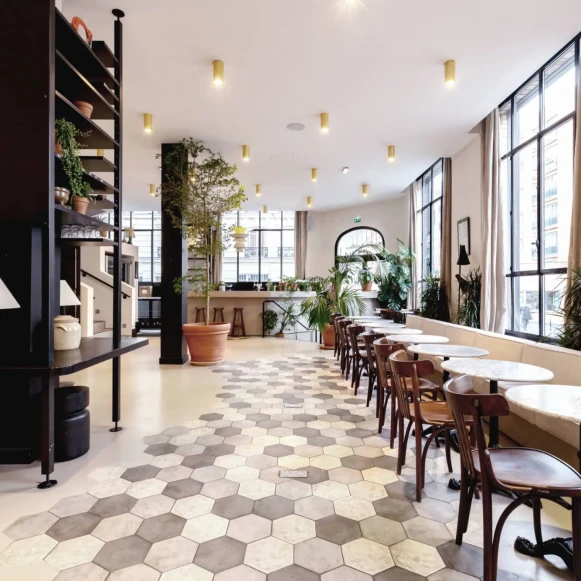 Bureau privé 25 m² 6 postes Coworking Rue la Vacquerie Paris 75011 - photo 4