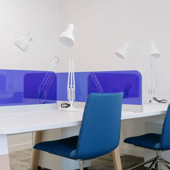 Bureau privé 21 m² 5 postes Coworking Avenue Marceau Paris 75016 - photo 1