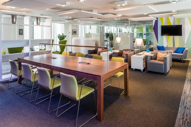 Bureau privé - 72000 - 7 postes - 3339€