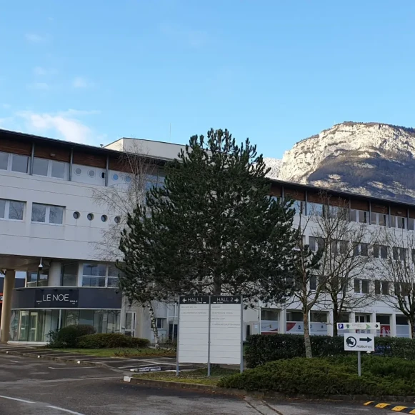 Bureau privé 20 m² 3 postes Coworking Rue de l'Industrie Varces-Allières-et-Risset 38760 - photo 11