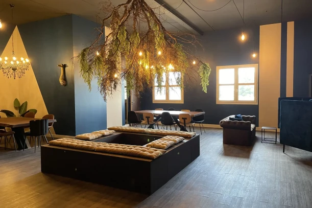 Bureau privé - 34970 - 2 postes - 599€