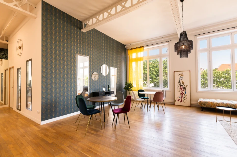 Bureaux and Co - Nouvelles Galeries