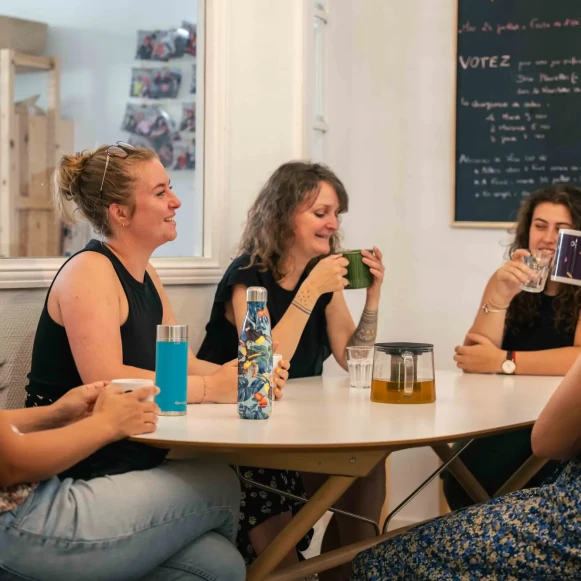Open Space  10 postes Coworking Rue de Strasbourg Nantes 44000 - photo 1